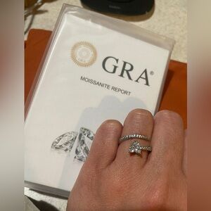 1.0 CT Heart Cut Moissanite Adjustable Ring Set In S925 W/GRA Certificate